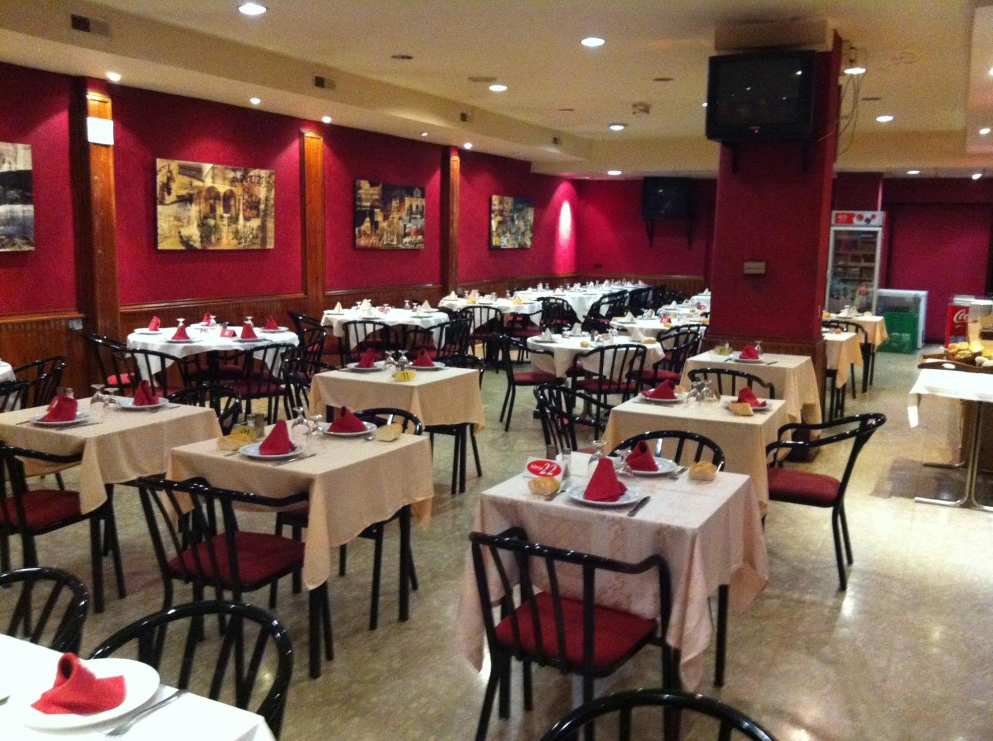 Hostal Goyma I San Fernando De Henares Buitenkant foto