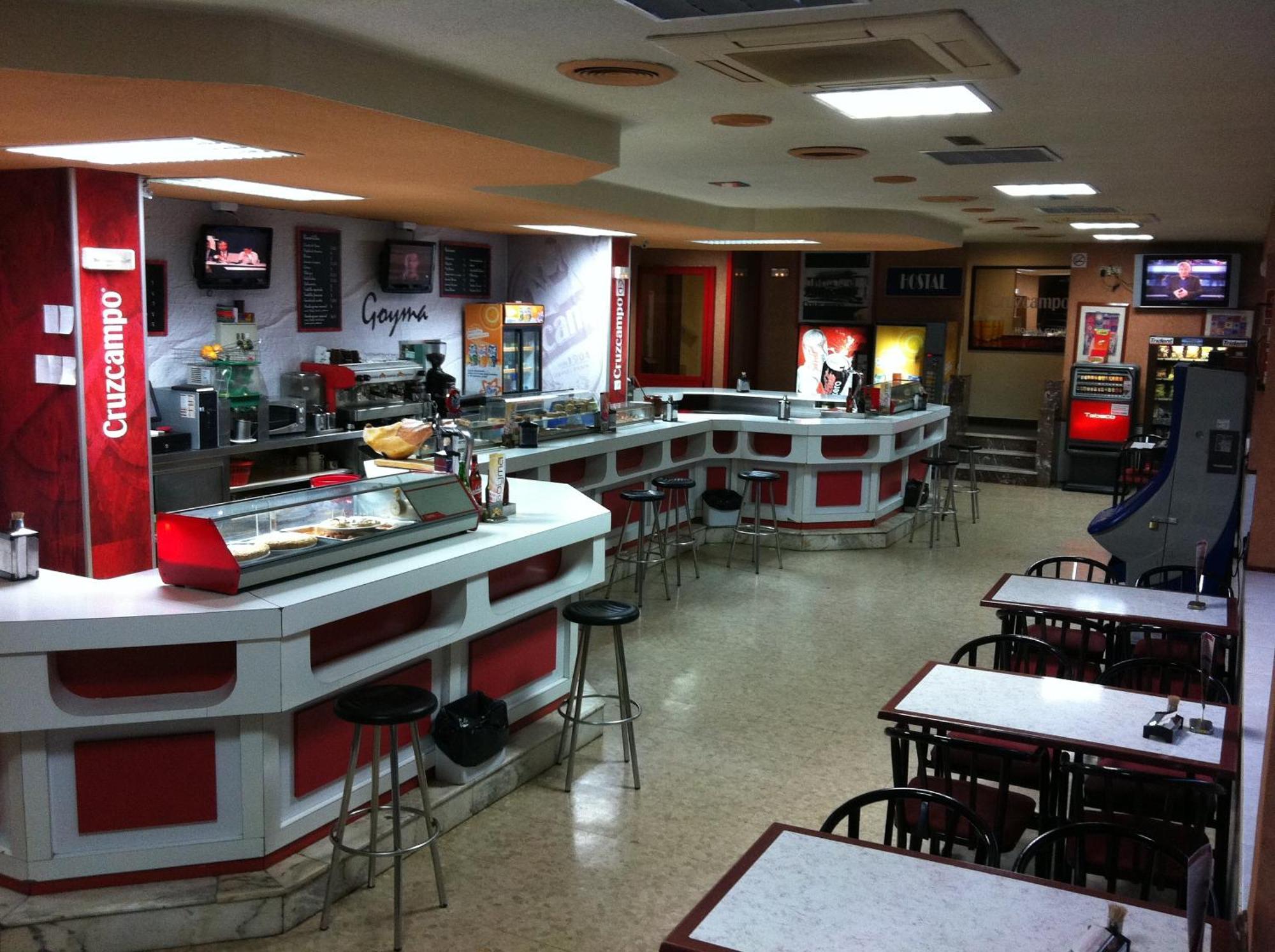 Hostal Goyma I San Fernando De Henares Buitenkant foto