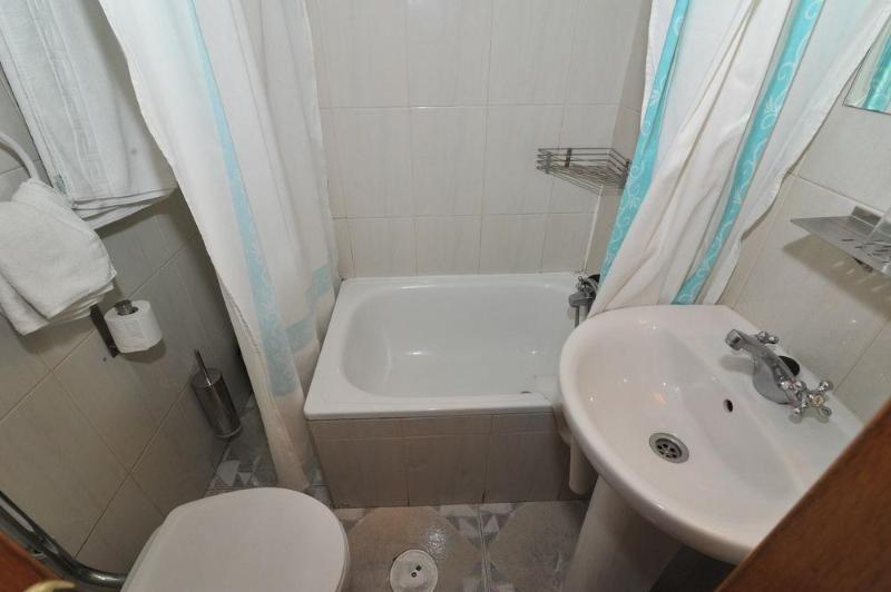 Hostal Goyma I San Fernando De Henares Buitenkant foto